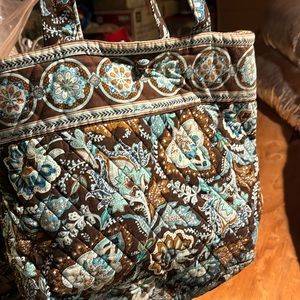 Vera Bradley tote